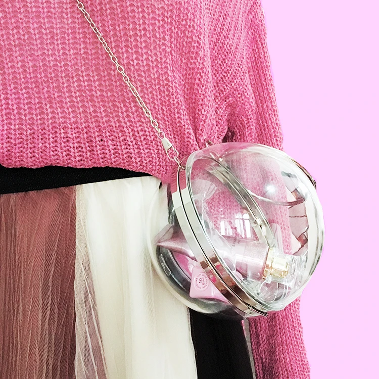 Women Ball-shaped Clutch Purse Beach bag Acrylic Transparent Messenger Bag Chains Crossbody Shoulder bags Evening Travel Bag
Women Ball-shaped Clutch Purse Beach bag Acrylic Transparent Messenger Bag Chains Crossbody Shoulder bags Evening Travel Bag