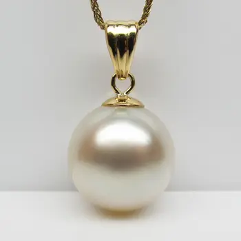 18K Yellow Gold Luminous Natural Color South Sea Cultured Pearl Pendant 12.5MM
18K Yellow Gold Luminous Natural Color South Sea Cultured Pearl Pendant 12.5MM