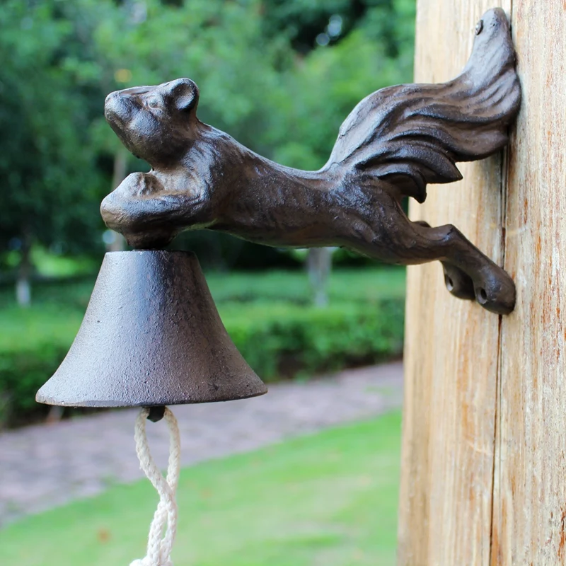 European Vintage Squirrel Figure Design Home Garden Decor Cast Iron Wall Mounted Hand Cranking Welcome Bell
European Vintage Squirrel Figure Design Home Garden Decor Cast Iron Wall Mounted Hand Cranking Welcome Bell
