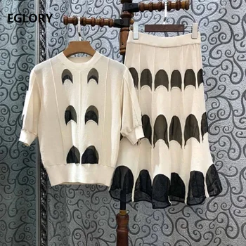 High Quality New 2020 Autumn Sweater Suits Women Color Block Knitted Pullovers+Mid-Calf Knitting Skirt Set Female Soft Knitwear
High Quality New 2020 Autumn Sweater Suits Women Color Block Knitted Pullovers+Mid-Calf Knitting Skirt Set Female Soft Knitwear