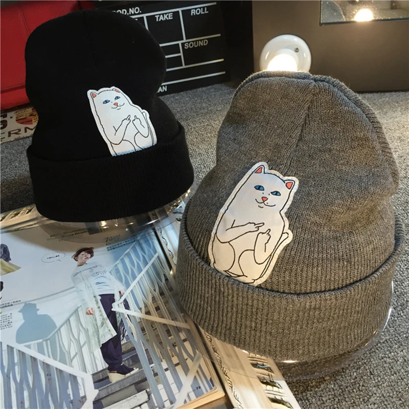 Men women Fall New Fashion Lovey Katong middle Finger cats whimsy Winter Caps Chapeus Feminino Hats Warm Casquette Knitting hat
Men women Fall New Fashion Lovey Katong middle Finger cats whimsy Winter Caps Chapeus Feminino Hats Warm Casquette Knitting hat