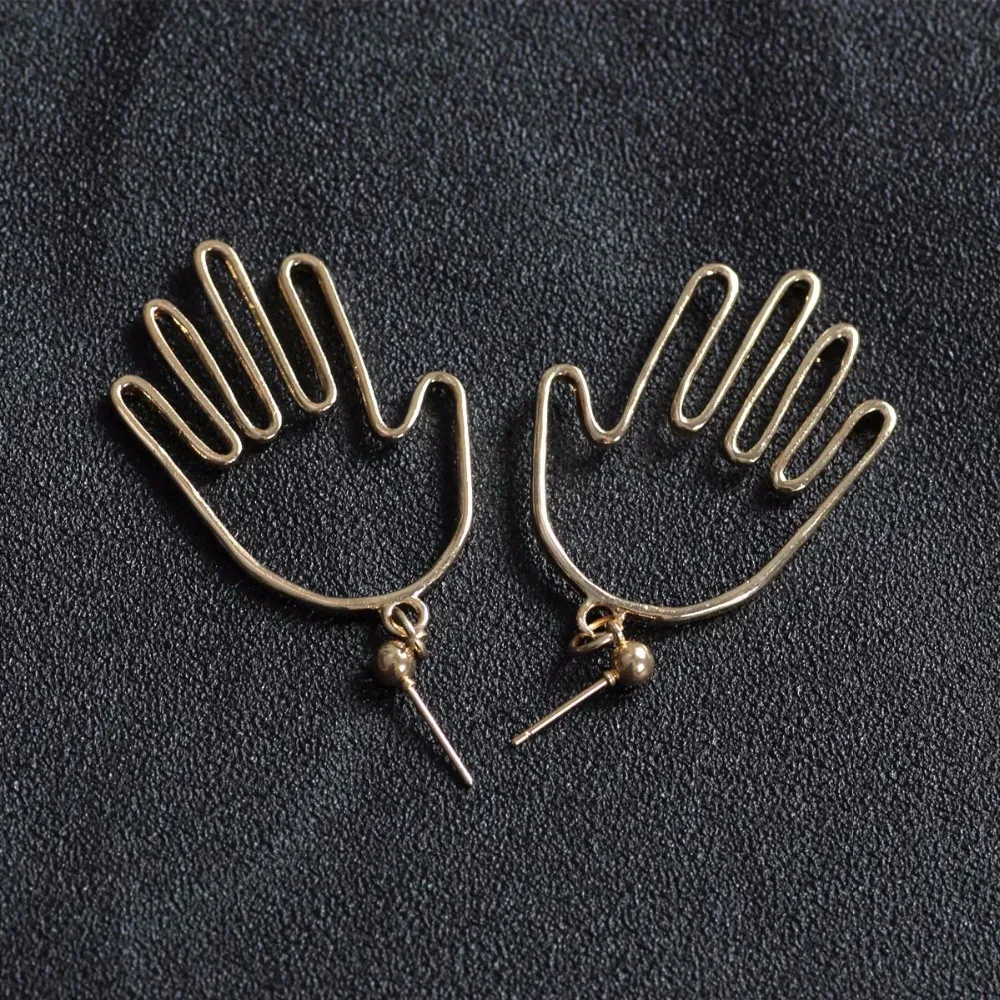 Timlee E097 Cute Simple Metal Alloy Palm Hollow Finger Drop Earrings Fashion wholesale
Timlee E097 Cute Simple Metal Alloy Palm Hollow Finger Drop Earrings Fashion wholesale