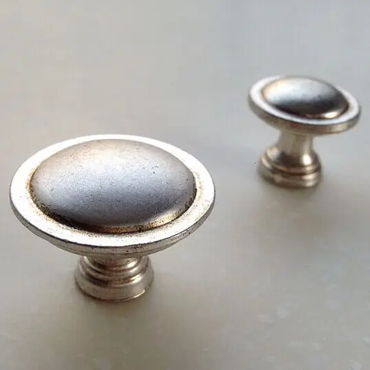 27mm Drawer knob pull dresser pull knob handle antique silver kitchen cabinet knob cupboard furniture knobs pulls handles
27mm Drawer knob pull dresser pull knob handle antique silver kitchen cabinet knob cupboard furniture knobs pulls handles