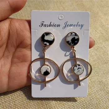 1 Dozen Korean Light Gold Cow Color Stone Dangle Earring for Women Geometric Circle Drop Earrings Party Wedding Wholesale
1 Dozen Korean Light Gold Cow Color Stone Dangle Earring for Women Geometric Circle Drop Earrings Party Wedding Wholesale