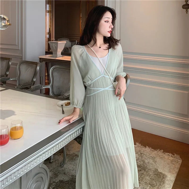 Women 2019 Summer Holiday Chiffon Dress Two Pieces Fairy Dress Sets High Waisted V Neck Retro Fashion 2PC Outfits A Line Dress
Women 2019 Summer Holiday Chiffon Dress Two Pieces Fairy Dress Sets High Waisted V Neck Retro Fashion 2PC Outfits A Line Dress