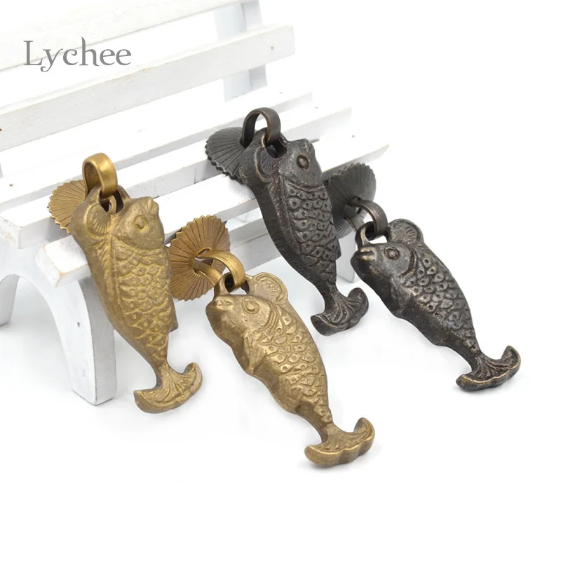 1 Pair Antique Fish Design Furniture Handle Knob Chinese Style Drawer Pull Hardware Cabinet Door Knocker
1 Pair Antique Fish Design Furniture Handle Knob Chinese Style Drawer Pull Hardware Cabinet Door Knocker