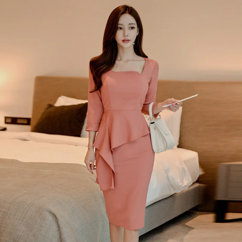 Vintage Square Collar Ruffles Women Dress OL Style Three Quarter Sleeve Slim Female Dress Sexy Mid-length Vestidos femme 2018
Vintage Square Collar Ruffles Women Dress OL Style Three Quarter Sleeve Slim Female Dress Sexy Mid-length Vestidos femme 2018