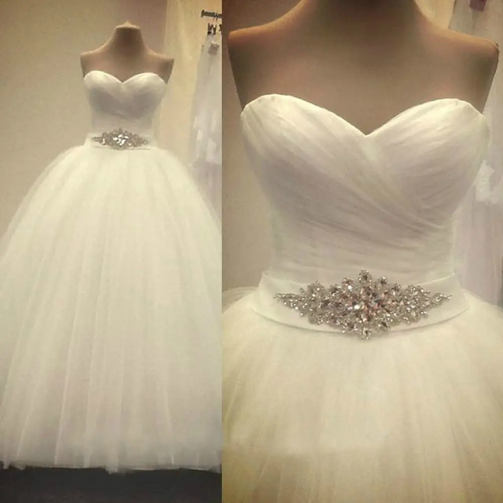 Backless Sweetheart Wedding Dresses Fashionable Vestido De Noiva New White ivory Simple Ball Gown Custom Dress Bridal Dress
Backless Sweetheart Wedding Dresses Fashionable Vestido De Noiva New White ivory Simple Ball Gown Custom Dress Bridal Dress