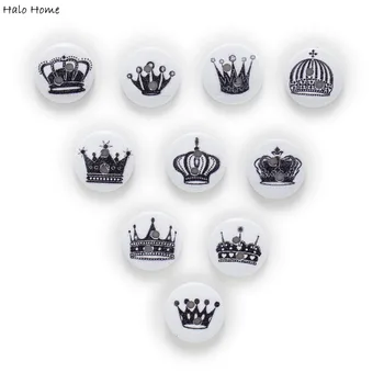 50pcs white/natural Crown 2 Hole Mixed Round Wood Buttons Home Decor Clothing Fabric Sewing Scrapbooking Handmade DIY 15mm
50pcs white/natural Crown 2 Hole Mixed Round Wood Buttons Home Decor Clothing Fabric Sewing Scrapbooking Handmade DIY 15mm