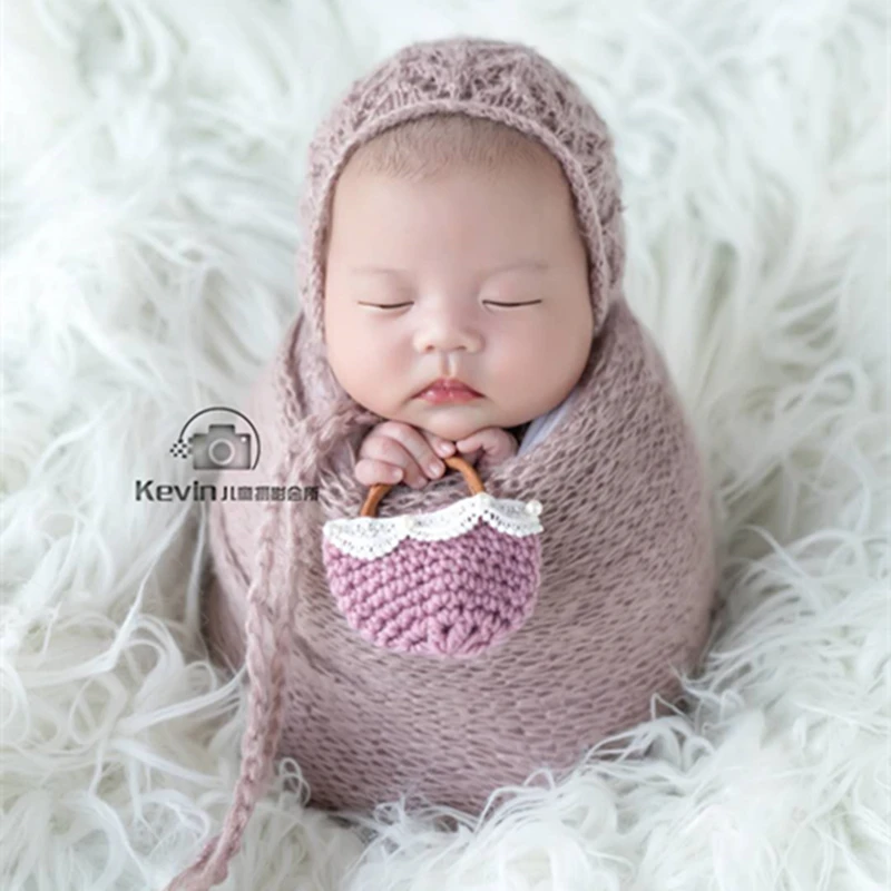 Newborn mohair bonnet and wrap full set photo prop Handmade knit moahir wrap Baby soft hat outfit Newborn photography props
Newborn mohair bonnet and wrap full set photo prop Handmade knit moahir wrap Baby soft hat outfit Newborn photography props