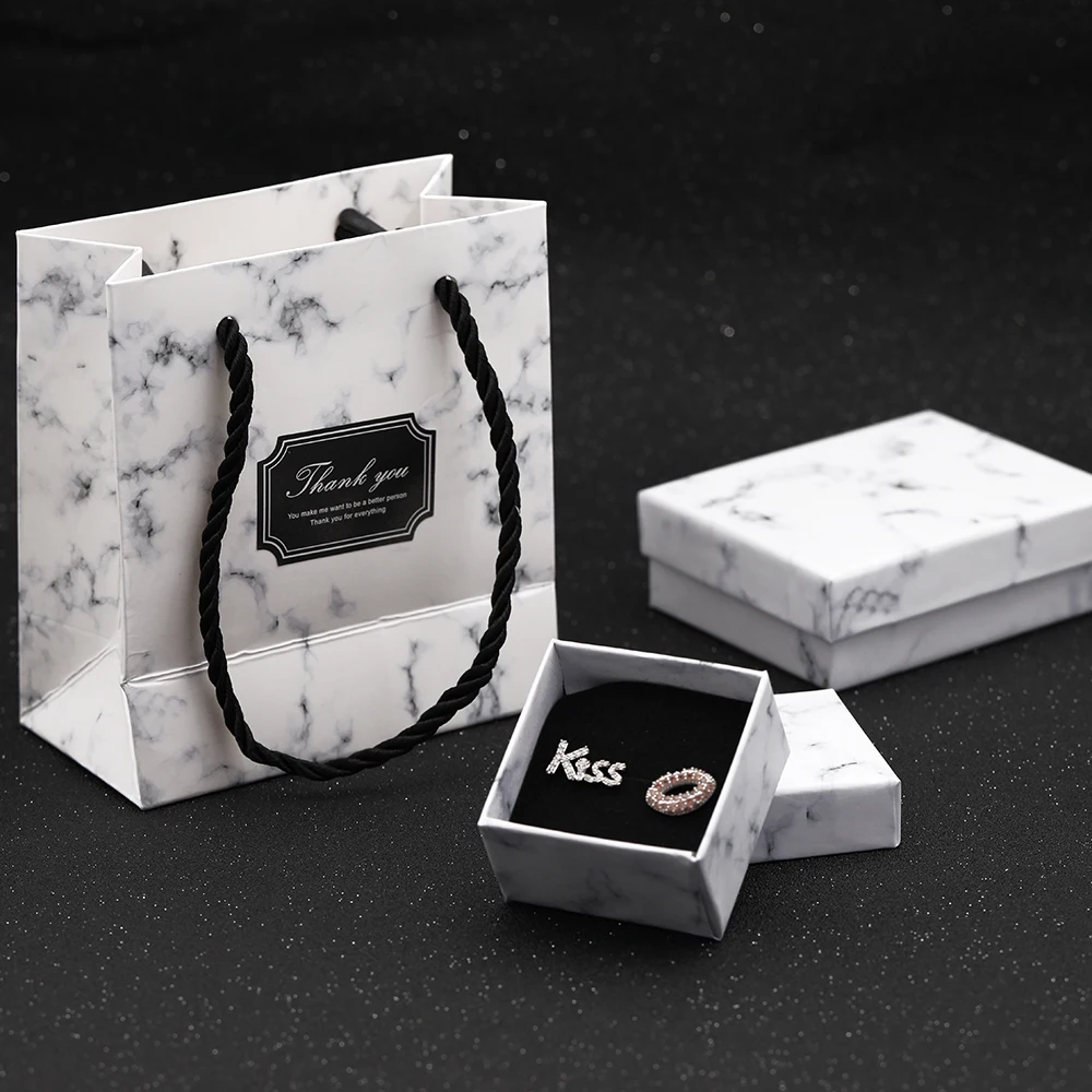 zhijia jewelry small middle large jewelry boxes wedding favor boxes party gift boxes gifts boxes gifts for girlfriends
zhijia jewelry small middle large jewelry boxes wedding favor boxes party gift boxes gifts boxes gifts for girlfriends