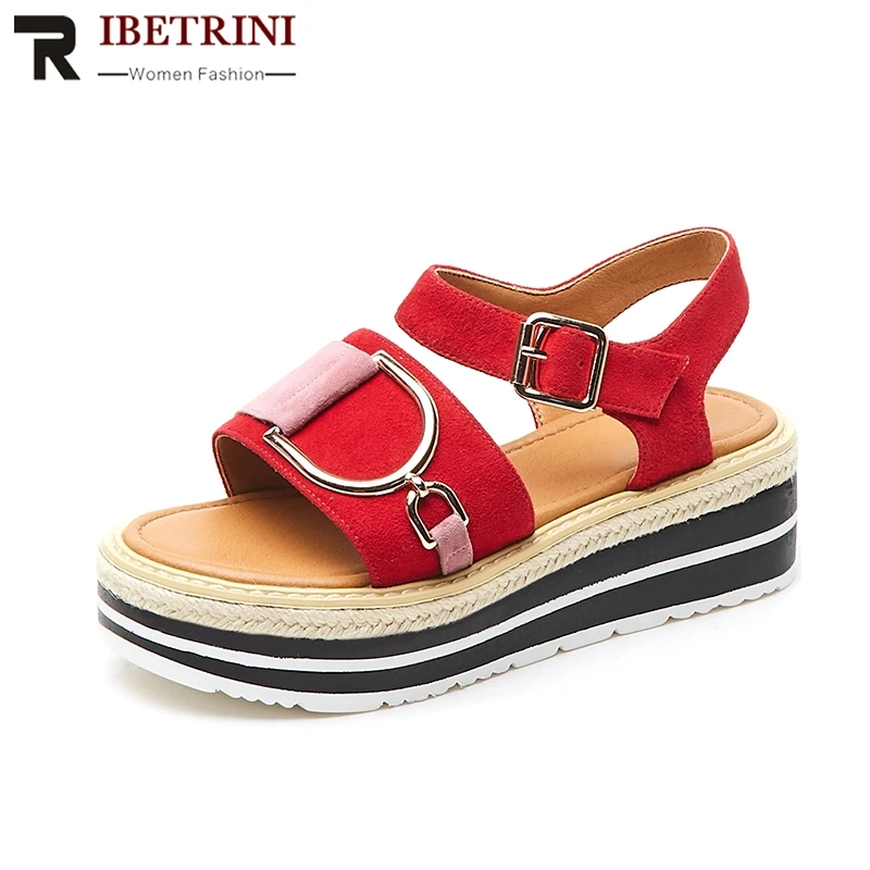 RIBETRINI 2019 Brand New INS Hot Sweet Sandals Women Summer Kid Suede Platform Studennt Sandals Women Casual Shoes Woman
RIBETRINI 2019 Brand New INS Hot Sweet Sandals Women Summer Kid Suede Platform Studennt Sandals Women Casual Shoes Woman