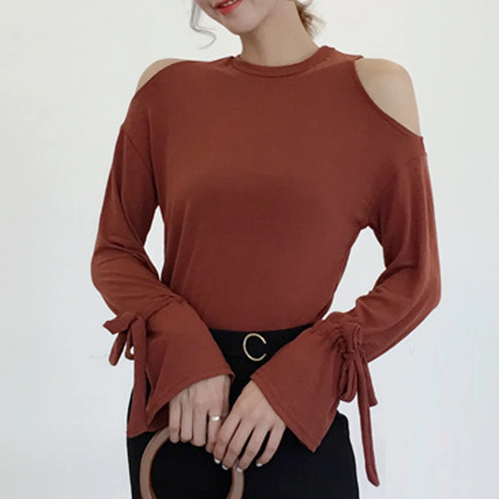 Women's T-shirt New Fashion Casual Slim Tops Solid Color Sexy Off-Shoulder Hollow Trumpet Long Sleeve Bow Tie Bottoming Shirt
Women's T-shirt New Fashion Casual Slim Tops Solid Color Sexy Off-Shoulder Hollow Trumpet Long Sleeve Bow Tie Bottoming Shirt