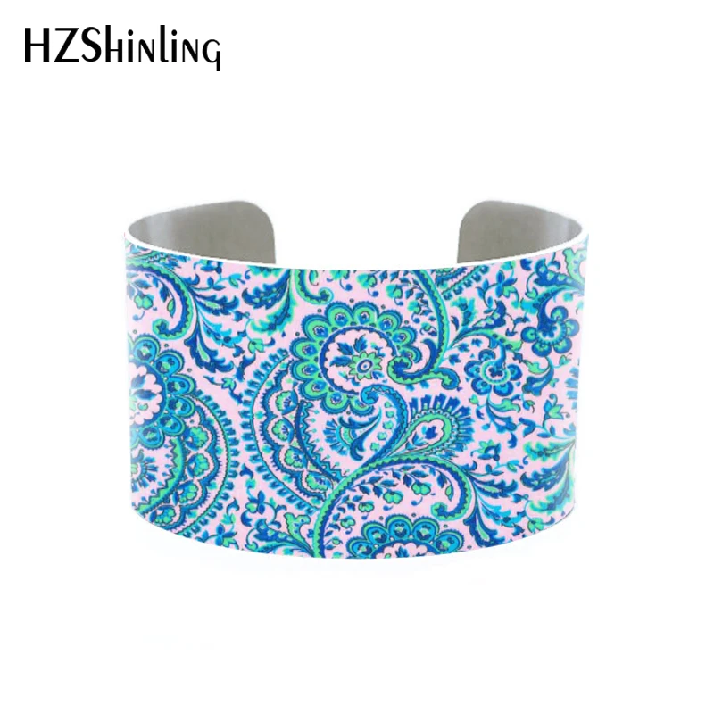 Statement cuff bracelet, teal green floral wide metal bangle, unusual handmade jewelry Fuchsia cuff roses flower
Statement cuff bracelet, teal green floral wide metal bangle, unusual handmade jewelry Fuchsia cuff roses flower