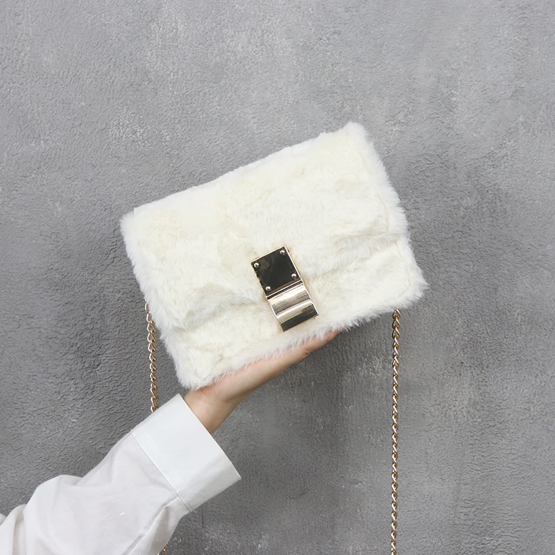 MOFFT Luxury Bags Crossbody Bags for Women 2018 New Design Velour Shoulder Crossbody Bags Black White Solid Wedding Bags
MOFFT Luxury Bags Crossbody Bags for Women 2018 New Design Velour Shoulder Crossbody Bags Black White Solid Wedding Bags