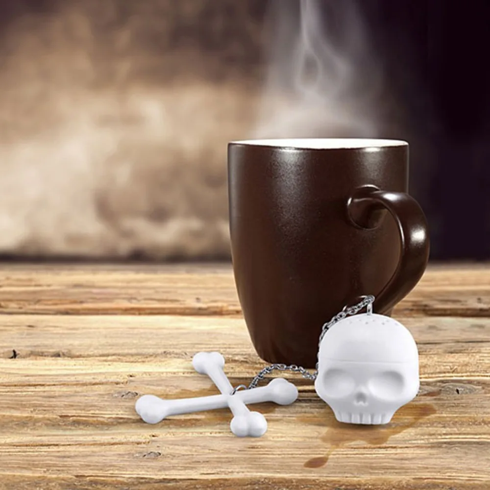 Unique Skull Design Silicone Tea Infuser Non-Toxic Pirate Tea Strainer Cool Tea Filter Kitchen Accessories
Unique Skull Design Silicone Tea Infuser Non-Toxic Pirate Tea Strainer Cool Tea Filter Kitchen Accessories