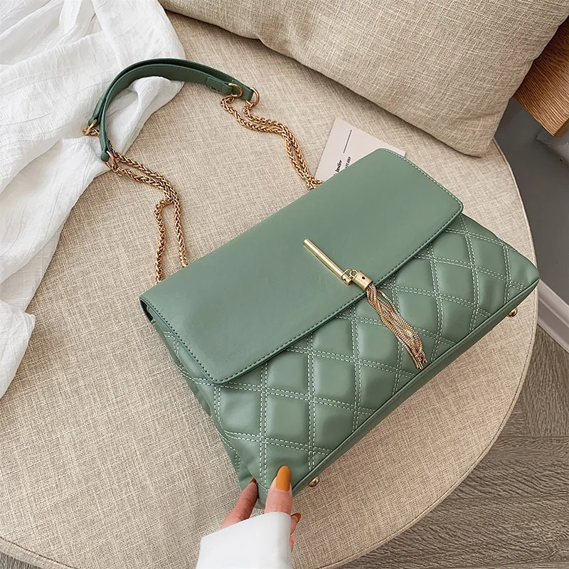 Foreign style texture bag female 2019 new wave wild single shoulder slung fashion rhombic chain big bag
Foreign style texture bag female 2019 new wave wild single shoulder slung fashion rhombic chain big bag