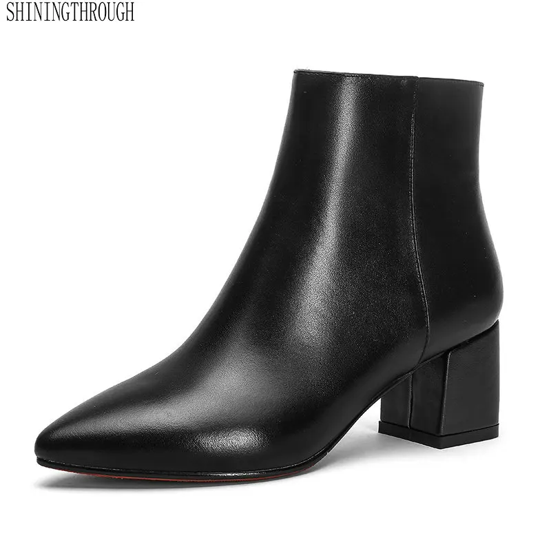 Women Ankle Boots Genuine Leather Autumn Winter Warm High Heels Shoes Woman poined toe Concise Office Basic Boots size 41 42 43
Women Ankle Boots Genuine Leather Autumn Winter Warm High Heels Shoes Woman poined toe Concise Office Basic Boots size 41 42 43