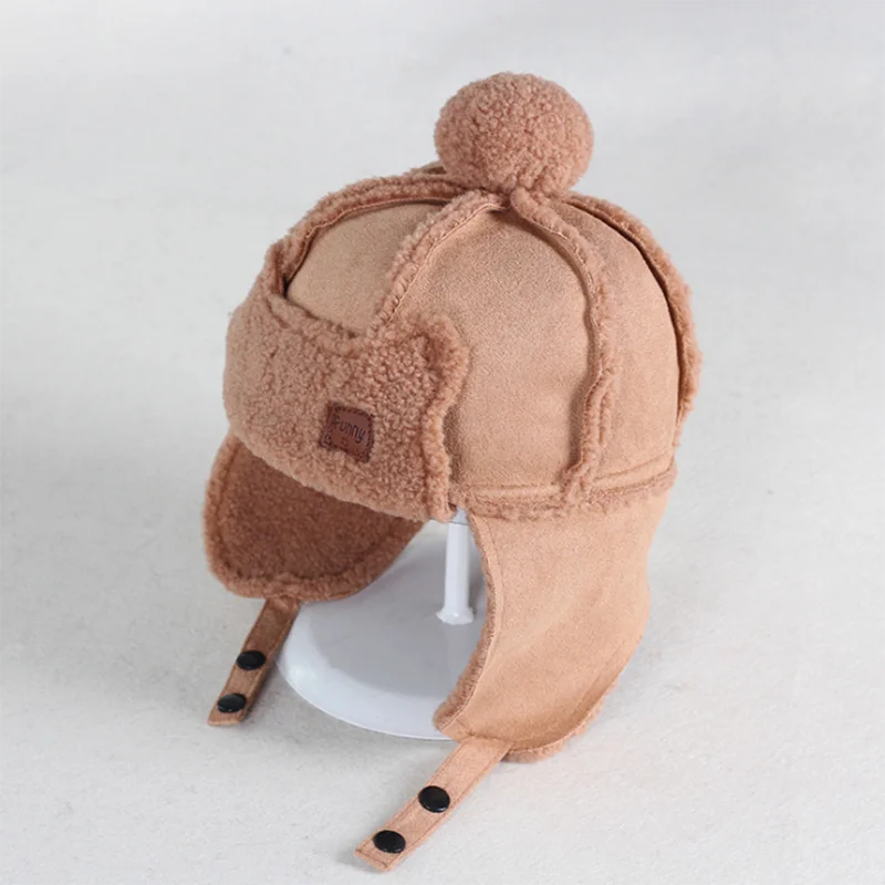 Children's hat Winter Flannel Newborn Baby Bomber Cap Boy Hats girl Lei Feng cap Kids Earflap Protection Hat
Children's hat Winter Flannel Newborn Baby Bomber Cap Boy Hats girl Lei Feng cap Kids Earflap Protection Hat