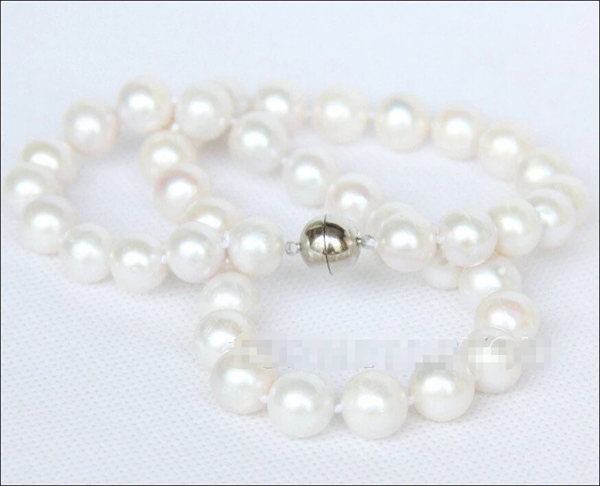natural 17" 11mm round white pearls necklace magnet clasp E2616^^^@^Noble style Natural Fine jewe FREE SHIPPING
natural 17" 11mm round white pearls necklace magnet clasp E2616^^^@^Noble style Natural Fine jewe FREE SHIPPING