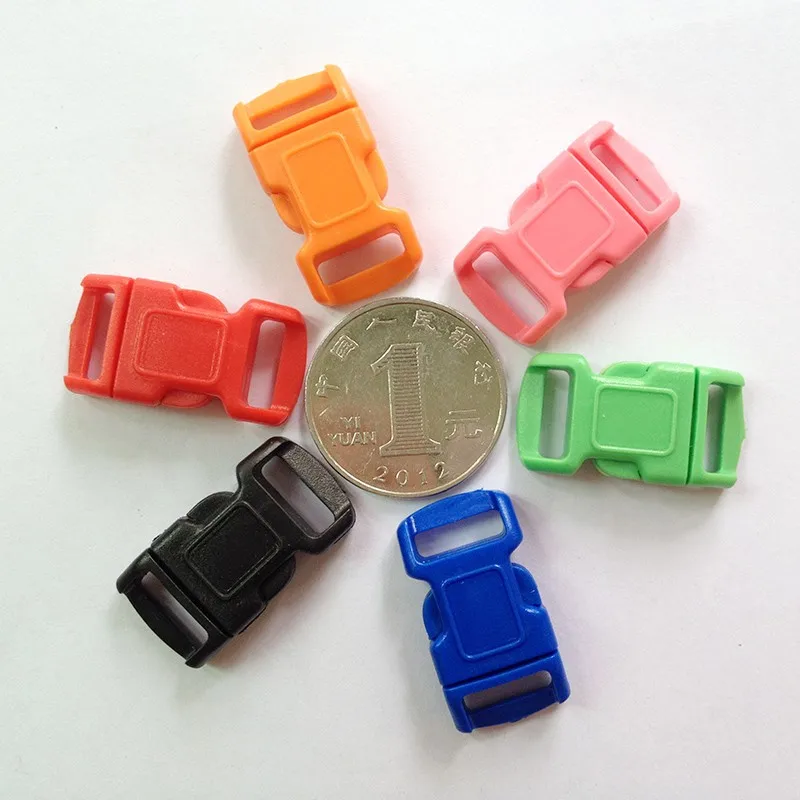 12pcs/lot Outdoor Multicolour Plastic Buckle Withandfixed Risers Bracelet buttons paracord buckles mix colors Bracelet Accessory
12pcs/lot Outdoor Multicolour Plastic Buckle Withandfixed Risers Bracelet buttons paracord buckles mix colors Bracelet Accessory