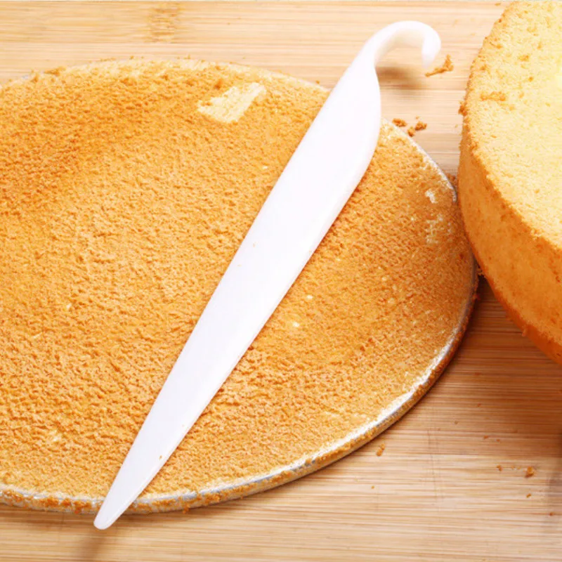 Baking Pastry Tools Plastic Cake Scraper Butter Cream Spreader Fondant Decoration Mold Cake Stripping Knife Kitchen Accessories
Baking Pastry Tools Plastic Cake Scraper Butter Cream Spreader Fondant Decoration Mold Cake Stripping Knife Kitchen Accessories