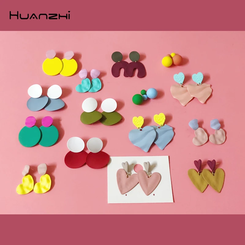 HUANZHI 2019 New Contrast Color Geometric Heart Circle Stereoscopic Ball Fold Colourful Metal Stud Earrings For Women Girl Party
HUANZHI 2019 New Contrast Color Geometric Heart Circle Stereoscopic Ball Fold Colourful Metal Stud Earrings For Women Girl Party