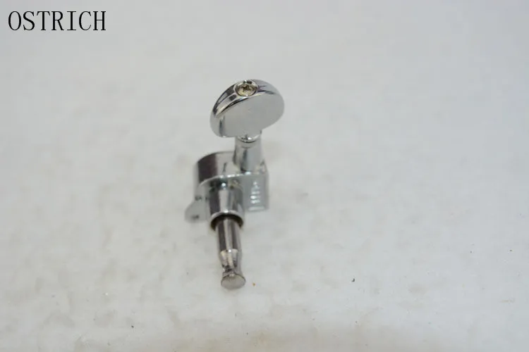 2764373751_1910599095