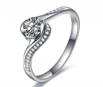 18K White Gold 0.5CT Moissanite Diamond Engagement Ring Test Positive VVS1 Stone With Certificate
18K White Gold 0.5CT Moissanite Diamond Engagement Ring Test Positive VVS1 Stone With Certificate