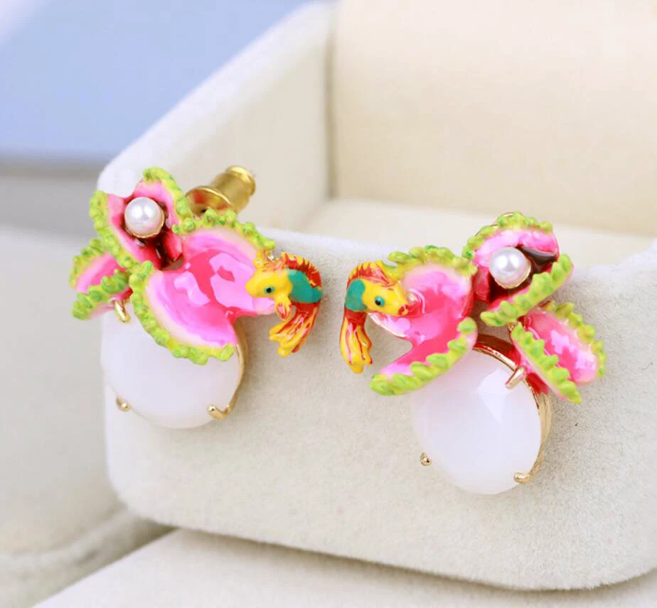 2019 New Handmade Enamel glaze Alien Creatures Grass Pearl Fish Gem earrings Jewelry
2019 New Handmade Enamel glaze Alien Creatures Grass Pearl Fish Gem earrings Jewelry