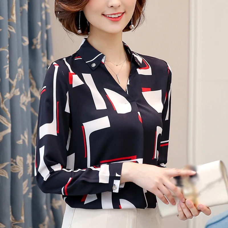 Fashion Blouse Women Office Shirt Chiffon Blouses 2019 Long Sleeve V-Neck Plus Size Shirt Women Casual Tops chemisier femme
Fashion Blouse Women Office Shirt Chiffon Blouses 2019 Long Sleeve V-Neck Plus Size Shirt Women Casual Tops chemisier femme