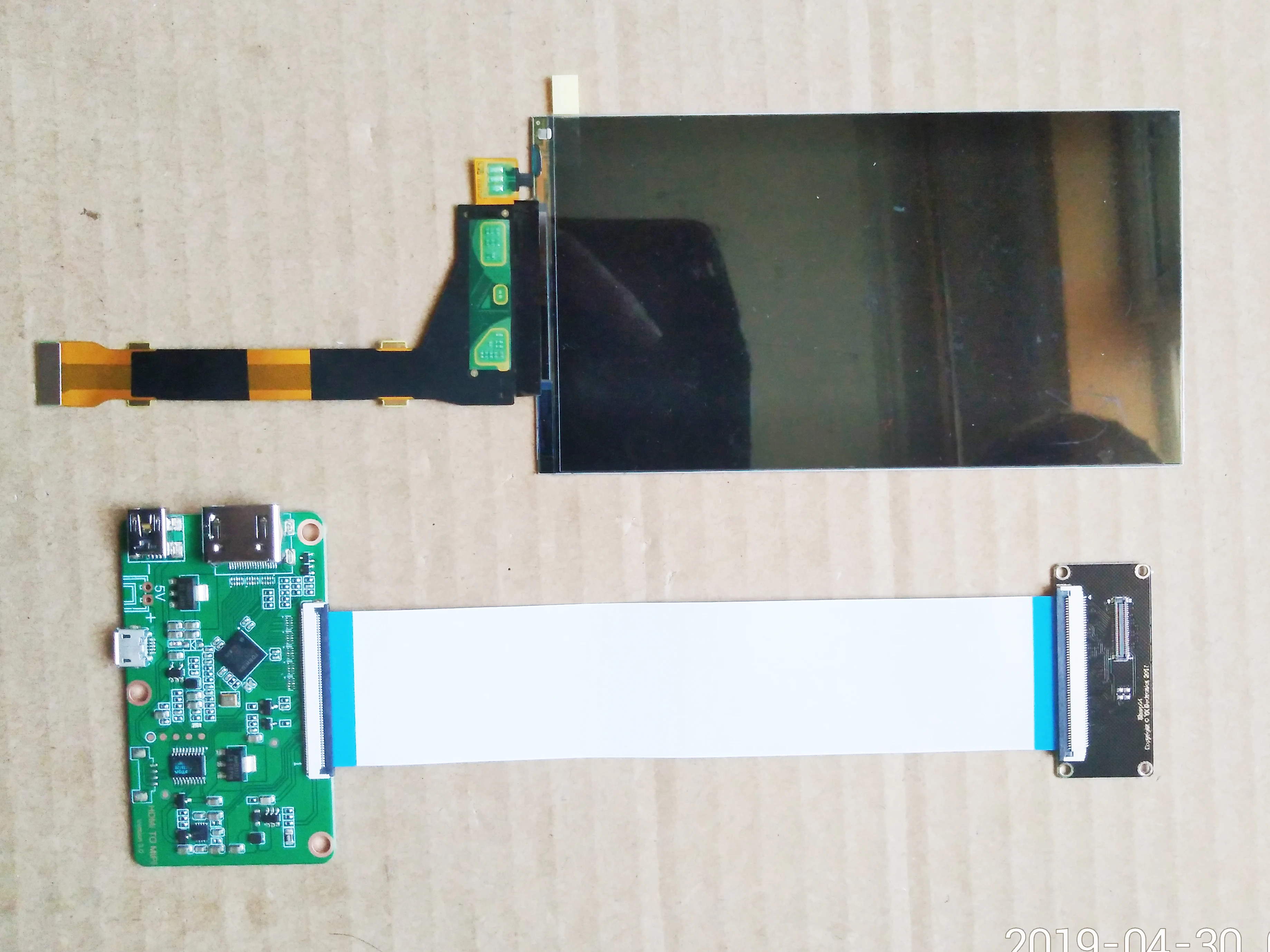 5.5 Inch 2K HDMI IPS LCD Kit 1440*2560 MIPI TO HDMI Display kit For 3D Printer DIY Projector
5.5 Inch 2K HDMI IPS LCD Kit 1440*2560 MIPI TO HDMI Display kit For 3D Printer DIY Projector