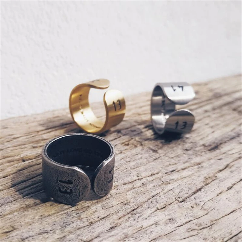Vintage 1314 Promoise Wedding Rings For Women & Men Punk Fashion Stainless Steel Gold-color Hip Hop Finger Men Ring bague femme
Vintage 1314 Promoise Wedding Rings For Women & Men Punk Fashion Stainless Steel Gold-color Hip Hop Finger Men Ring bague femme