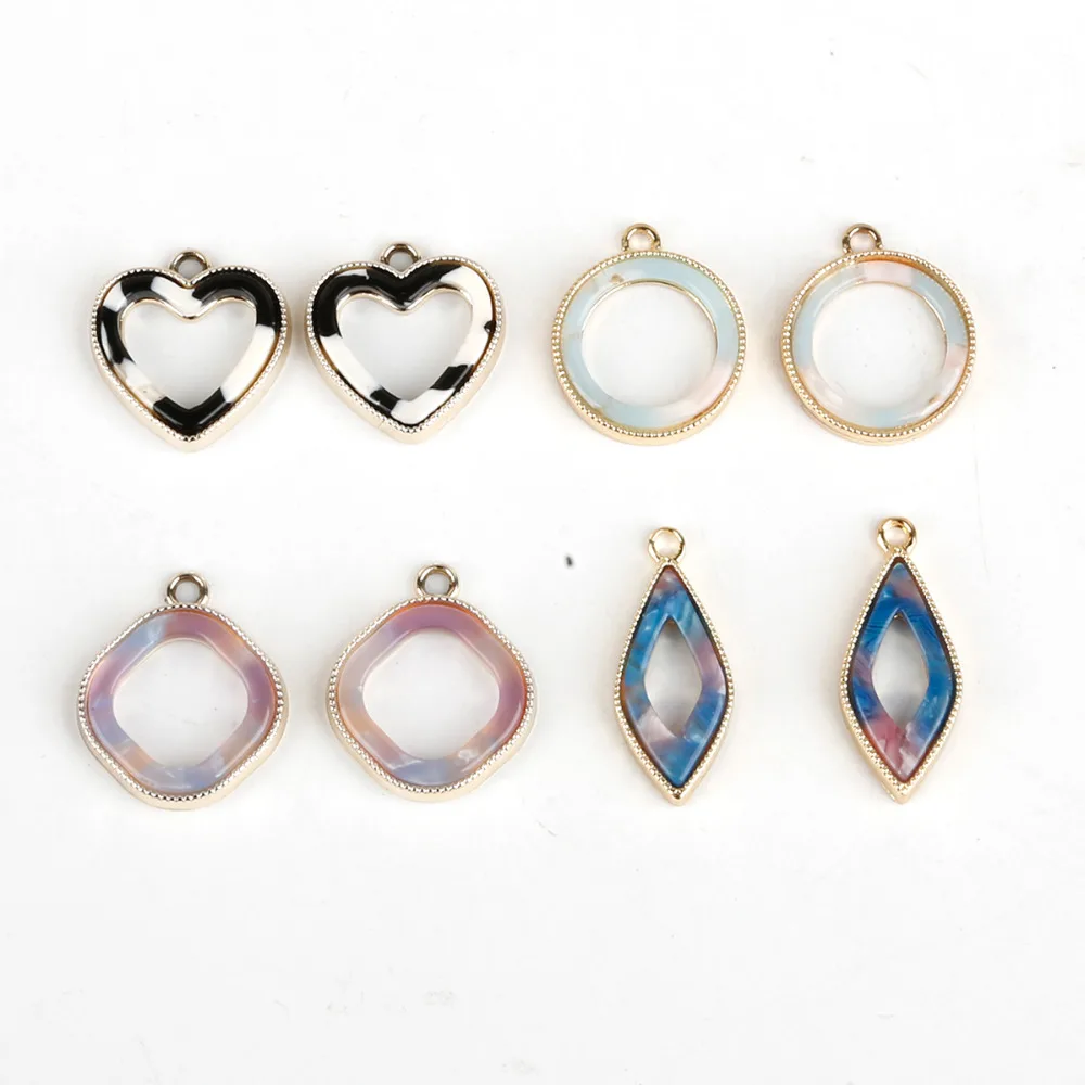 2pcs/lot Round Heart Shape Zinc Alloy Metal Hollow Charms Pendant for DIY Earring Necklace Jewelry Findings
2pcs/lot Round Heart Shape Zinc Alloy Metal Hollow Charms Pendant for DIY Earring Necklace Jewelry Findings