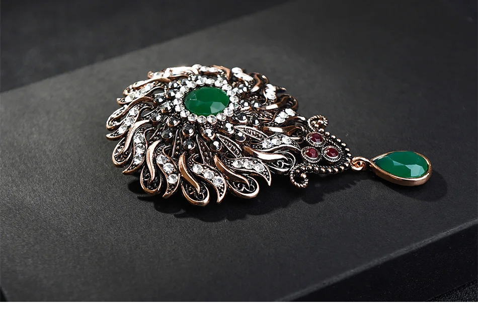 flower-vintage-brooch-statment-green-color-with-pendant_03