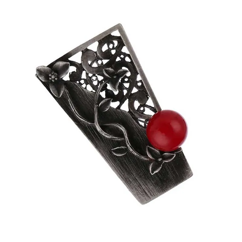 Retro Silver Irregular Flower Brooch Pins and Brooches for Women Hollow Out Flower Pattern Brooch Stone Decoration Plant Jewelry
Retro Silver Irregular Flower Brooch Pins and Brooches for Women Hollow Out Flower Pattern Brooch Stone Decoration Plant Jewelry