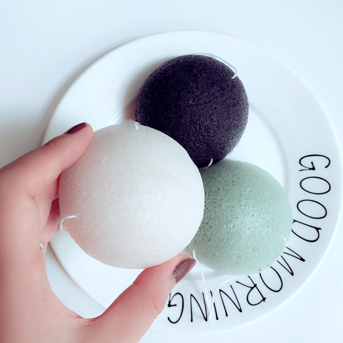 Exfoliator Pore Cleaning Face Cleanse Washing Sponge 100% Natural Konnyaku Konjac Puff Makeup Remover Facial Beauty Essentials
Exfoliator Pore Cleaning Face Cleanse Washing Sponge 100% Natural Konnyaku Konjac Puff Makeup Remover Facial Beauty Essentials