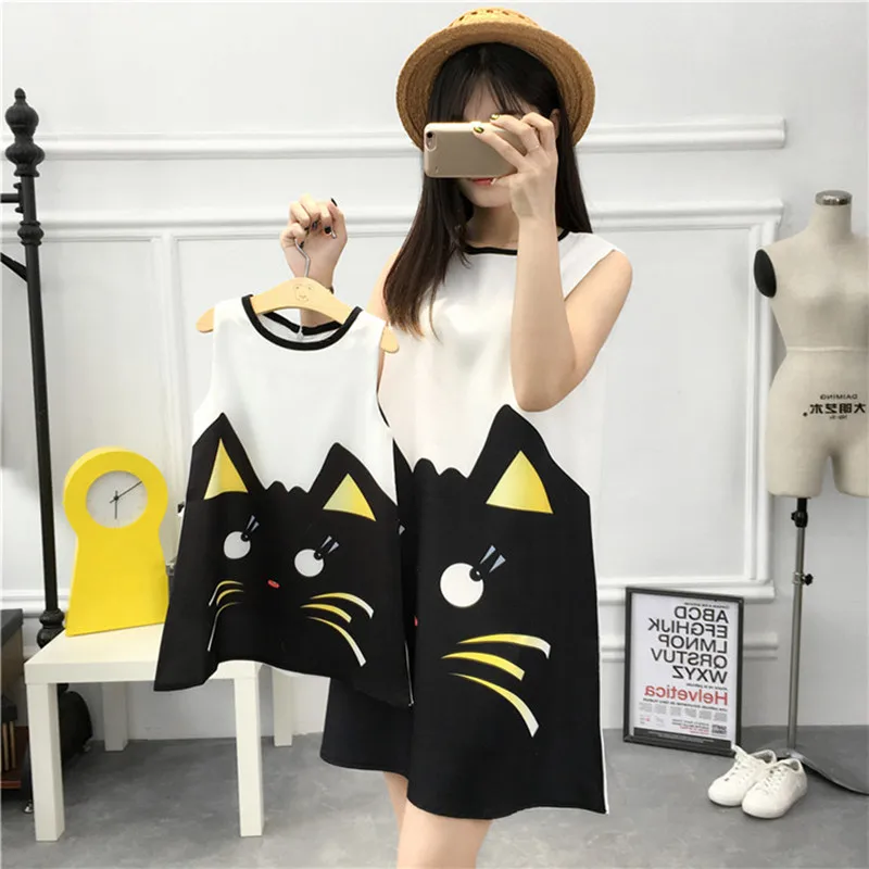 Family Look Mother Daughter Dresses Girls Cute Cartoon Cat Print Dress 2017 Summer Fashion Clothes for Mom and Daughter Dress
Family Look Mother Daughter Dresses Girls Cute Cartoon Cat Print Dress 2017 Summer Fashion Clothes for Mom and Daughter Dress