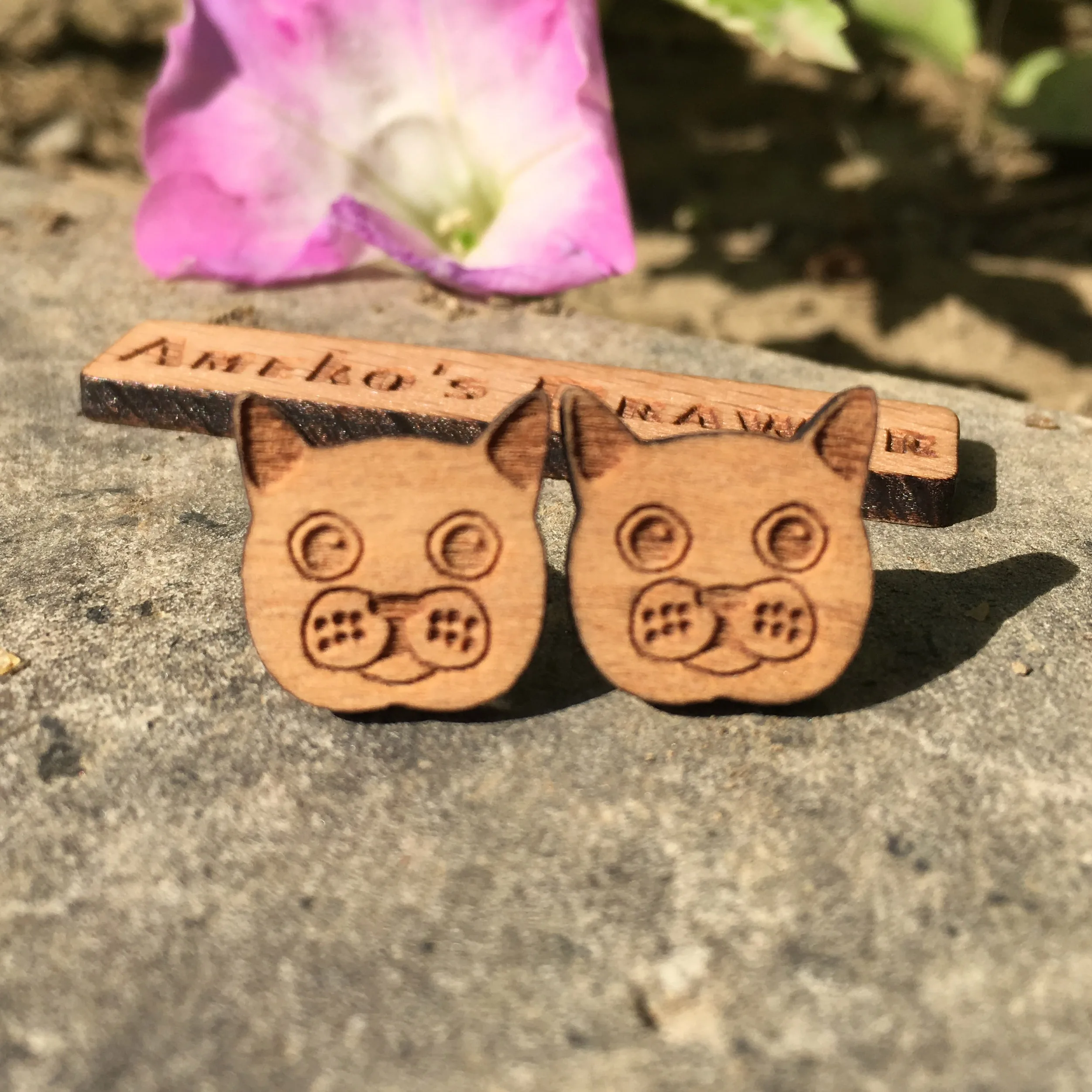British Blue Cat Earring Laser Engraved Earrings Kitty Stud Animal Wooden Earring Handmade Earrings X 10 Pairs
British Blue Cat Earring Laser Engraved Earrings Kitty Stud Animal Wooden Earring Handmade Earrings X 10 Pairs