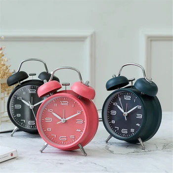 Scandinavian Metal Alarm Clock Black Simple Night Light Function 4 Inch Table Clock Dormitory Bedside Mute Needle Get Up Clock
Scandinavian Metal Alarm Clock Black Simple Night Light Function 4 Inch Table Clock Dormitory Bedside Mute Needle Get Up Clock