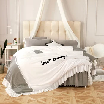 2017 winter Fleece fabric Bedding Set Princess style Embroidery Beding Set bed skirt King/Queen Size 4pcs/set Duvet Cover Set
2017 winter Fleece fabric Bedding Set Princess style Embroidery Beding Set bed skirt King/Queen Size 4pcs/set Duvet Cover Set