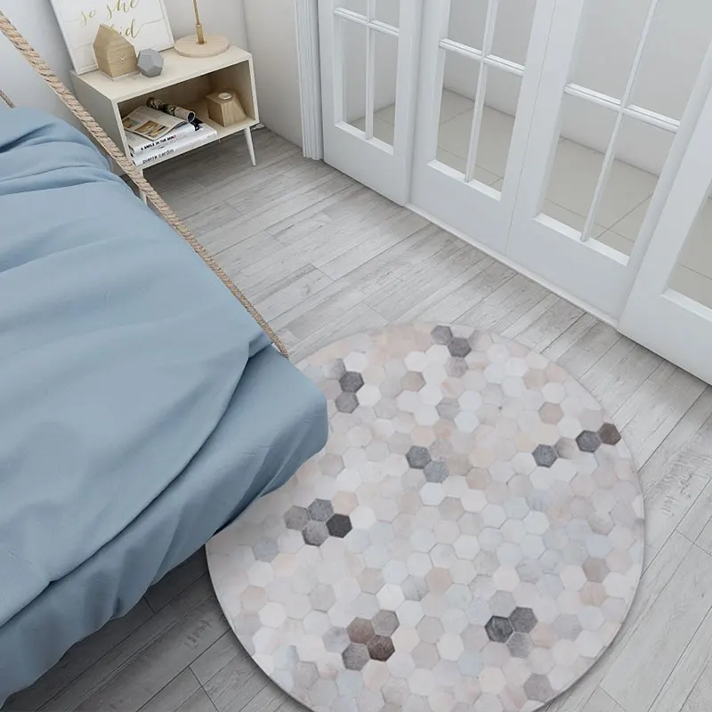 

Round shaped natural cowhide seamed rug bedroom floral cowhide carpet custom Designer soft hand-spliced cow hide carpet