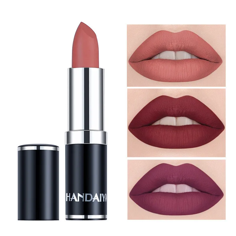 2018 New Matte Lipstick Cosmetic Waterproof Long Lasting Velvet Sexy Lip stick Matte Nude Kyliejenner Lipstick Kits 
2018 New Matte Lipstick Cosmetic Waterproof Long Lasting Velvet Sexy Lip stick Matte Nude Kyliejenner Lipstick Kits