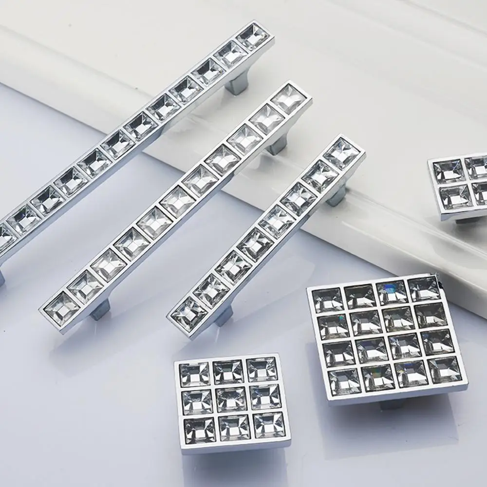 Crystal Diamond Cabinet Handles Luxury Zinc Alloy Fashion Cabinet Door Pulls Drawer Knobs European Wardrobe Furniture Handle
Crystal Diamond Cabinet Handles Luxury Zinc Alloy Fashion Cabinet Door Pulls Drawer Knobs European Wardrobe Furniture Handle