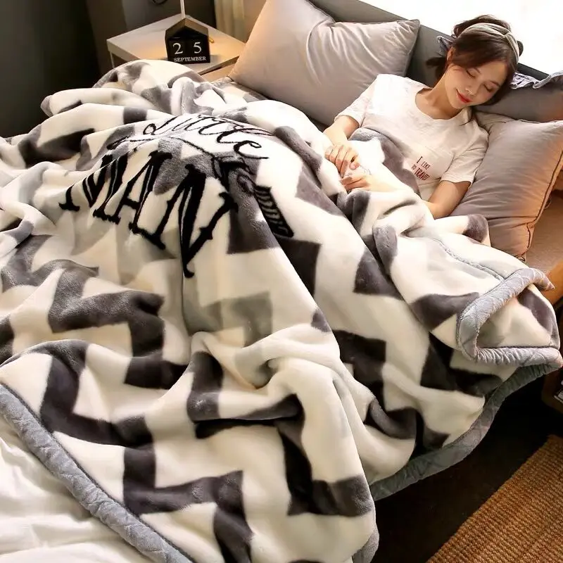Фото Новое мягкое толстое теплое Флисовое одеяло зимнее для спальни - купить
