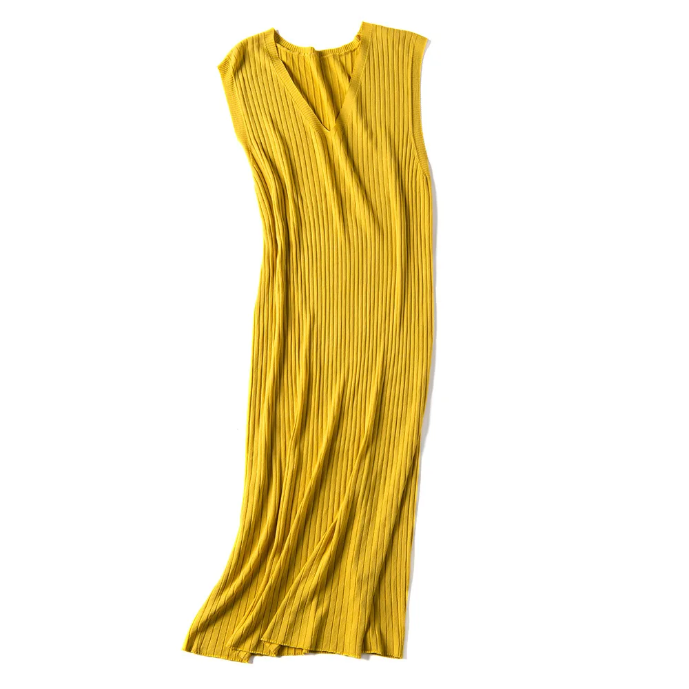 Women Spaghetti Strap Dresses Sexy Split Side Buttons Long Knitted Dress Ladies Sleeveless Bodycon Tank Dress Vestidos
Women Spaghetti Strap Dresses Sexy Split Side Buttons Long Knitted Dress Ladies Sleeveless Bodycon Tank Dress Vestidos