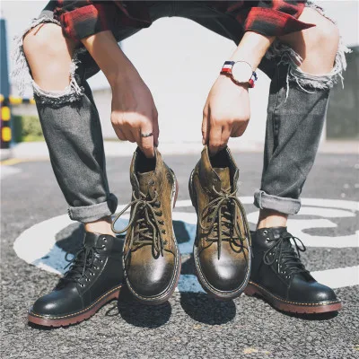2018 New Men's Shoes Autumn And Winter Men's Color Shoes Boots Men's Retro British Short Boots In The Tube With High Men's Boot
2018 New Men's Shoes Autumn And Winter Men's Color Shoes Boots Men's Retro British Short Boots In The Tube With High Men's Boot