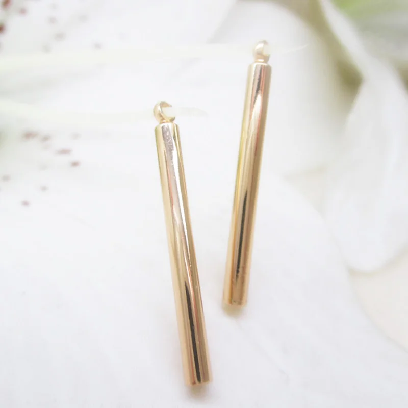 K color Gold color Glossy Bead Necklace Bracelet Stick Pendant Pendant for jewelry making 22*2mm 30pcs
K color Gold color Glossy Bead Necklace Bracelet Stick Pendant Pendant for jewelry making 22*2mm 30pcs