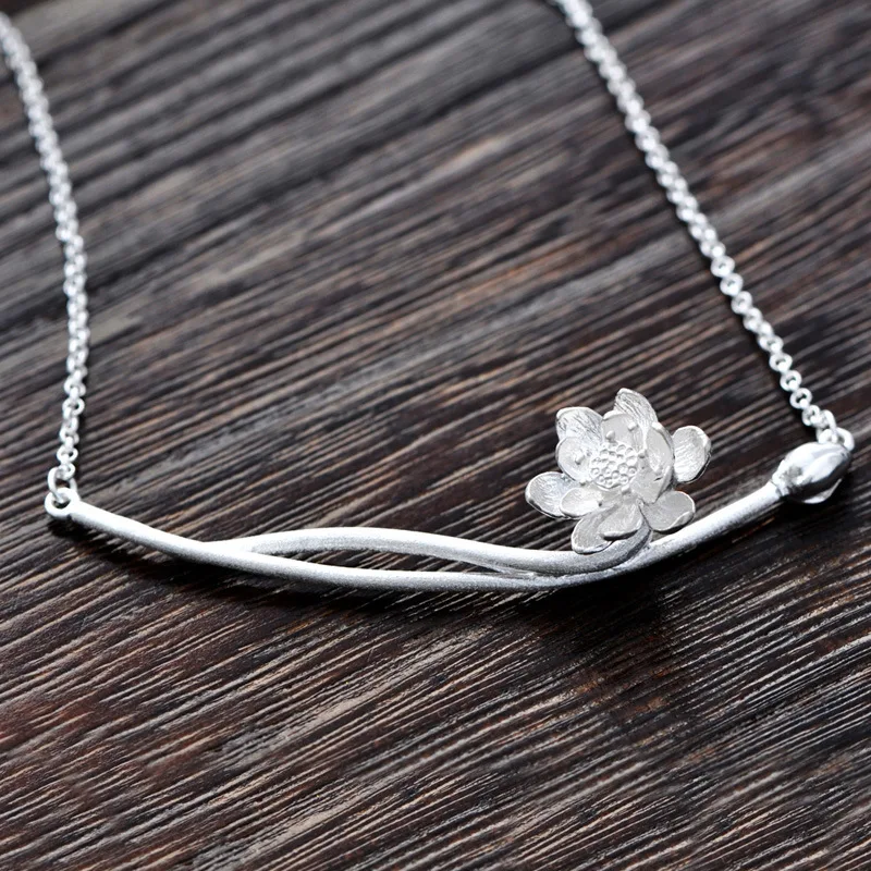 XIYANIKE Personality Lotus Creative 925 Sterling Silver Exquisite Jewelry Clavicle Chain Pendant Necklace For Women Gift VNS8556
XIYANIKE Personality Lotus Creative 925 Sterling Silver Exquisite Jewelry Clavicle Chain Pendant Necklace For Women Gift VNS8556