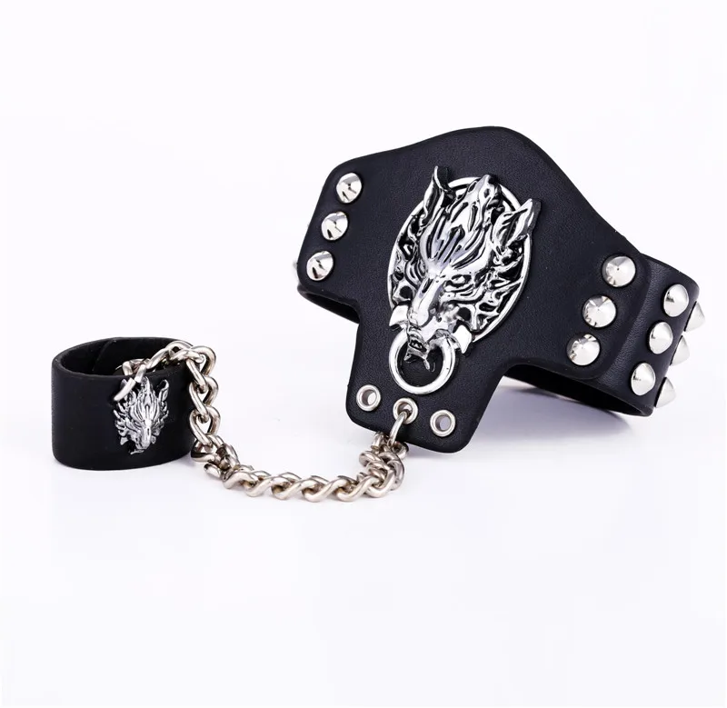 J Store Hot Movie Cosplay Final Fantasy Wolf Head Logo Leather Bracelets With Finger A Set Cos Cosplay Jewelry
J Store Hot Movie Cosplay Final Fantasy Wolf Head Logo Leather Bracelets With Finger A Set Cos Cosplay Jewelry